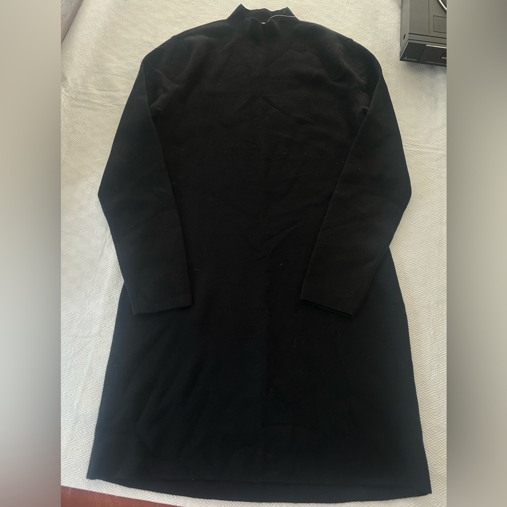 Abercrombie and Fitch Black mock neck long sleeve dress